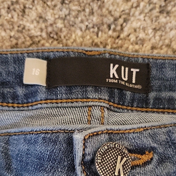 Women's Straight Leg Jeans - Dark Blue - Picture 2 of 3